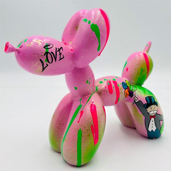 Balloon Dog Sculpture